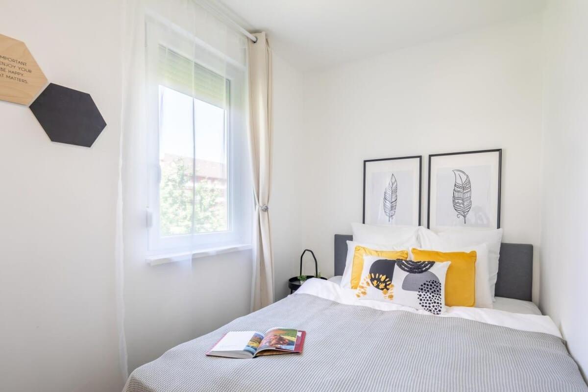 Apartmán Sunny Balcony - Cute And Cozy Budapešť Exteriér fotografie