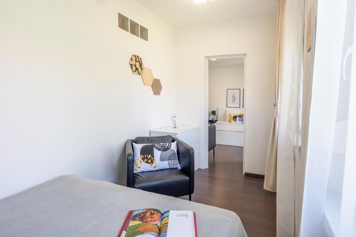 Apartmán Sunny Balcony - Cute And Cozy Budapešť Exteriér fotografie