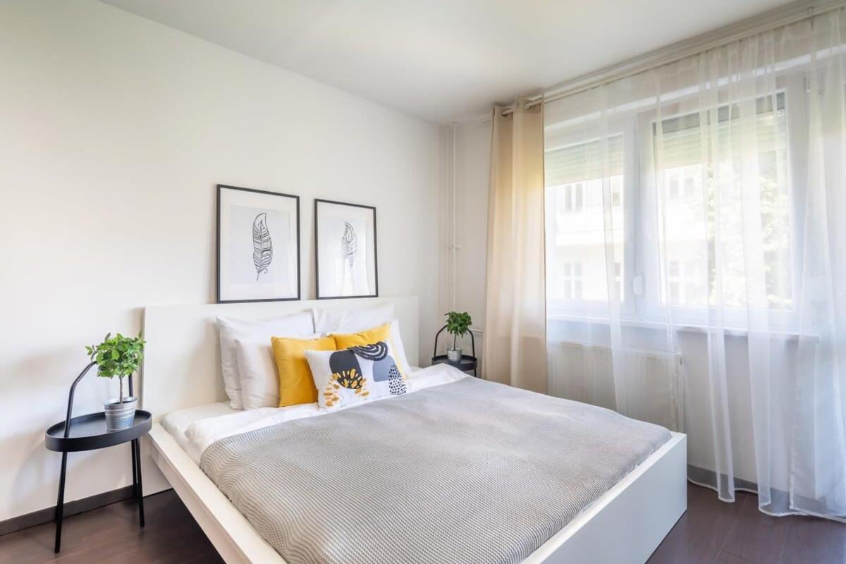 Apartmán Sunny Balcony - Cute And Cozy Budapešť Exteriér fotografie