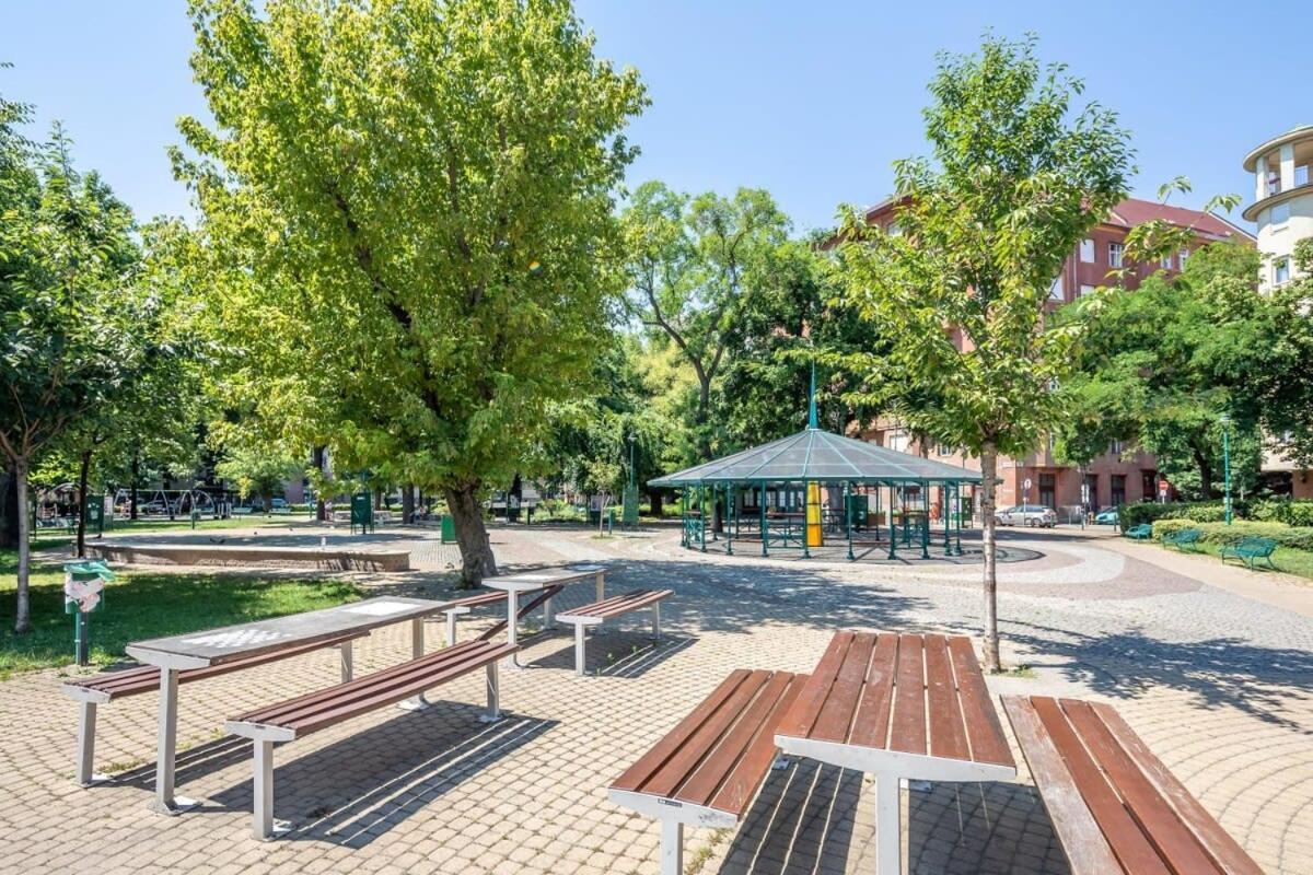 Apartmán Sunny Balcony - Cute And Cozy Budapešť Exteriér fotografie